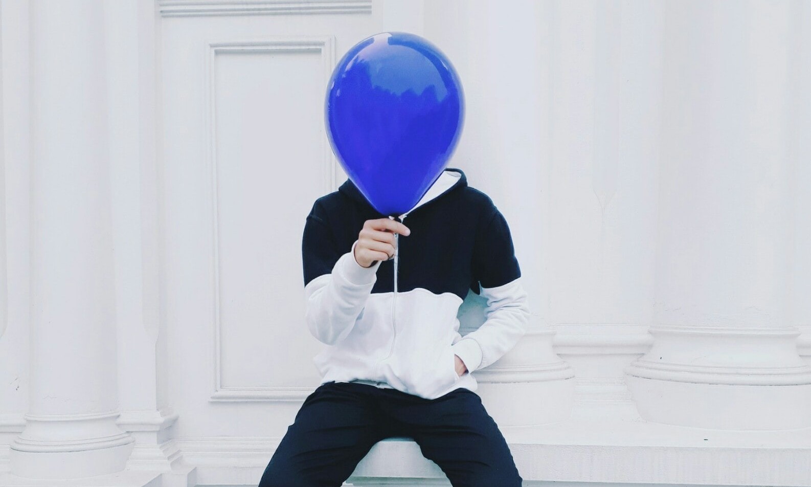 The AI Content Surge Searchless by Default